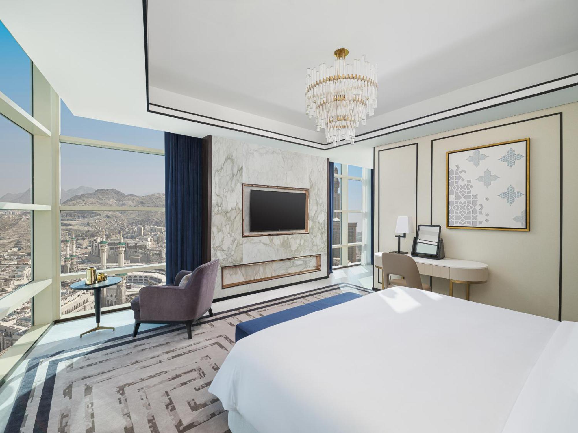 Address Jabal Omar Makkah Aparthotel Mekka Exteriör bild A bedroom in the hotel